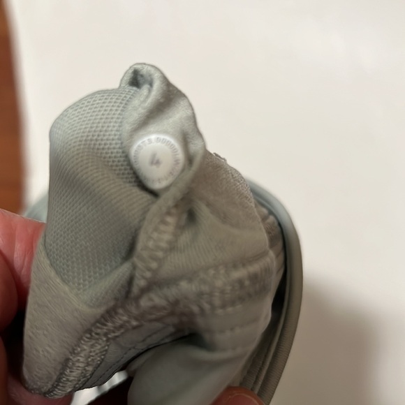 Lululemon Free to Be Bra Wild Long Line Jade Grey (7) - Picture 16 of 16